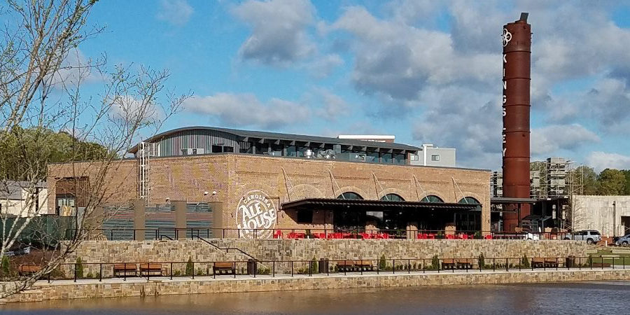 Kingsley_main_img Kingsley Town Center with benches and water