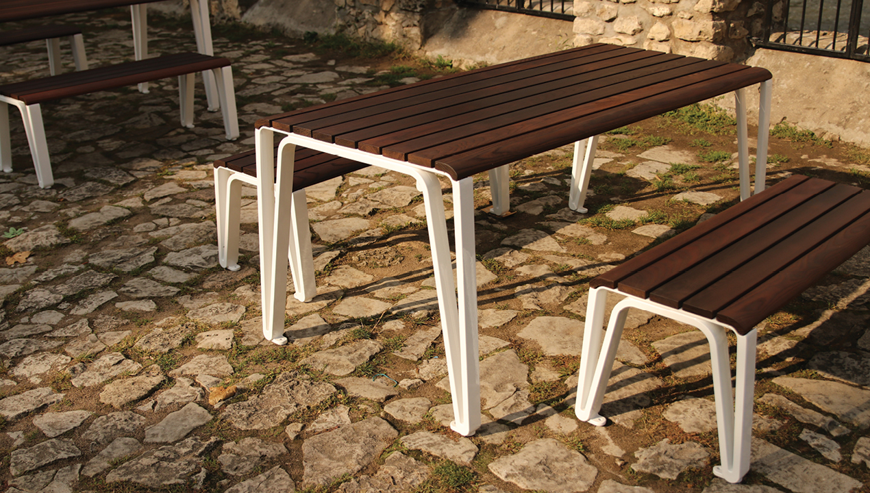 ICONIC 2300 Series Table and Benches 