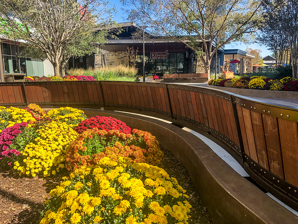 Grandscape_Ogden_Back_Flower Bed