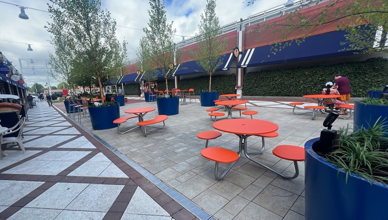 FAVA Cluster Seating on mall patio