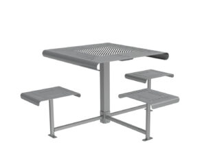 Table d'extérieur en métal gris avec trois banquettes attenantes, toutes dotées de lattes ; la table et les banquettes sont soutenues par un poteau central et une base.