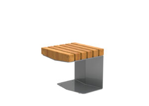 Un banc moderne avec un piètement en métal et une assise en lattes de bois régulièrement espacées.